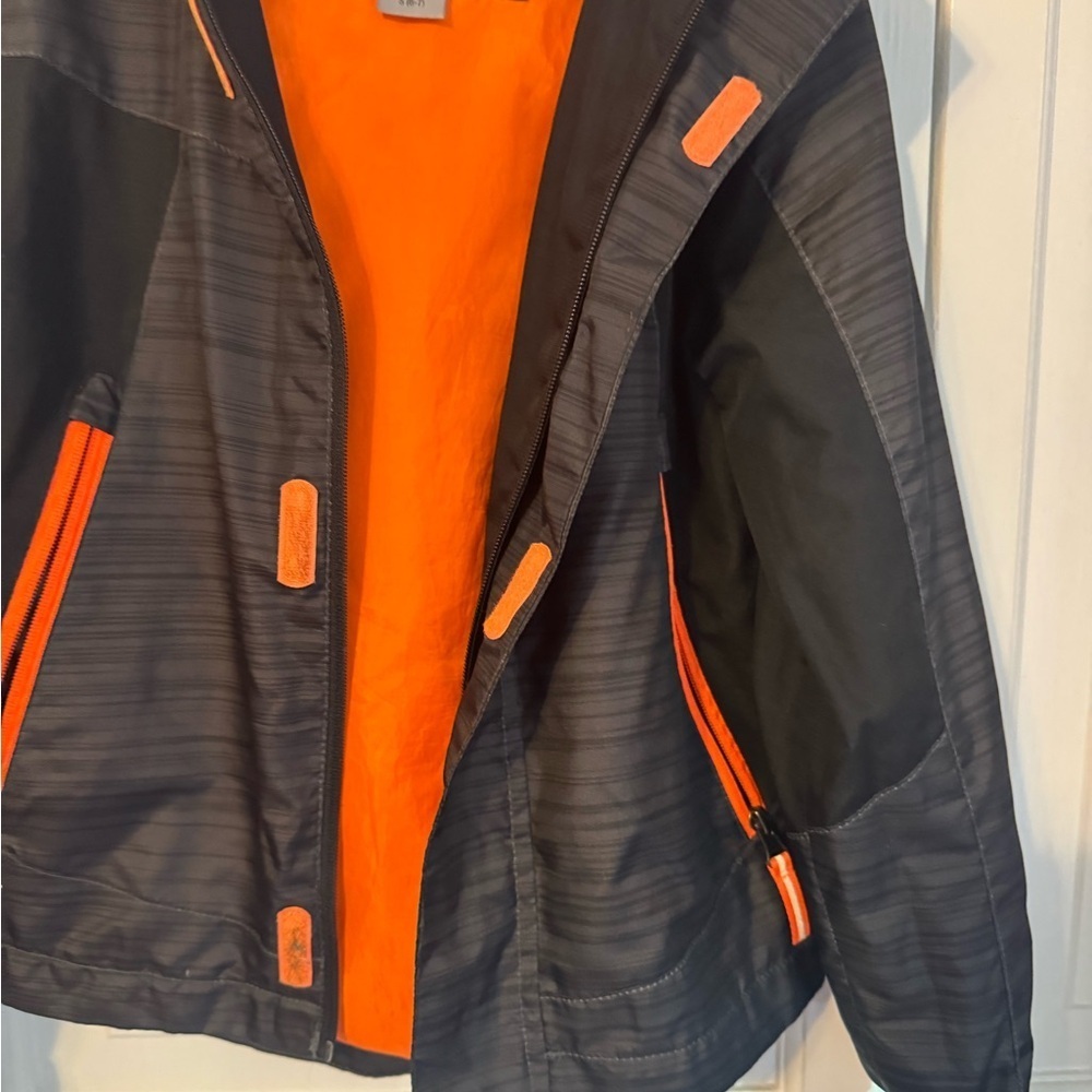 Champion Kids Black and Orange Hooded Jacket, lined. Like New. Sz 6/7 - Picture 8 of 10